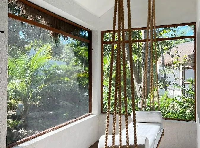 Maya Eco Village Hotel