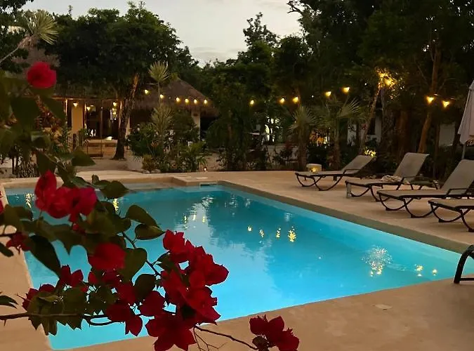 Maya Eco Village Hotel Akumal