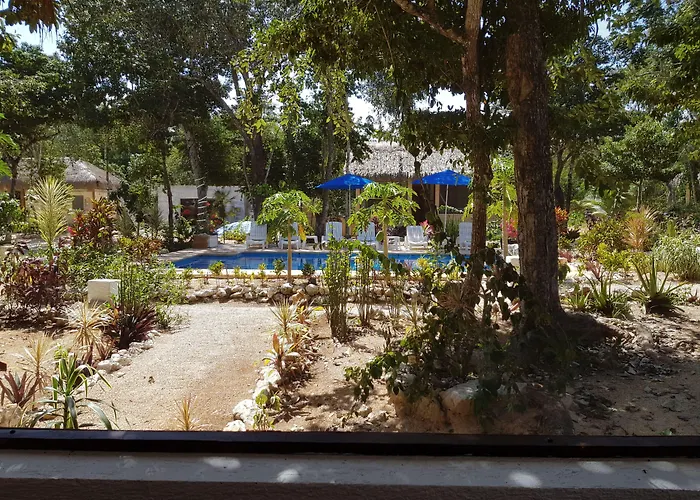 Maya Eco Village Hotel 2*