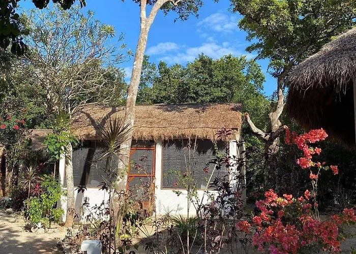 Hotel Maya Eco Village