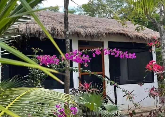 Hotel Maya Eco Village Akumal